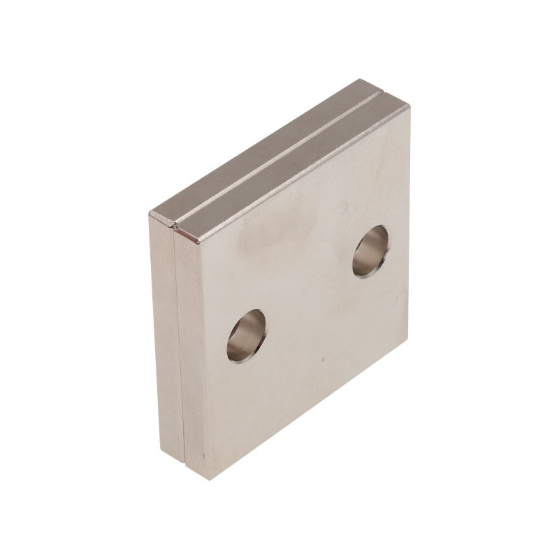 Magnet Generator yang digerakkan oleh angin