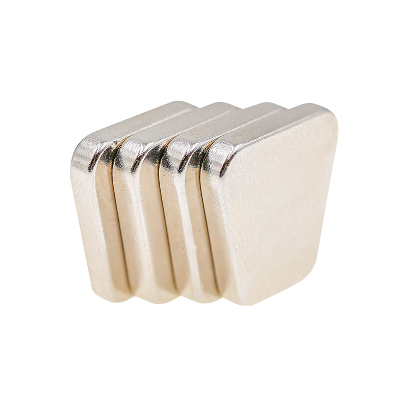 Magnet Permanen Trapesium