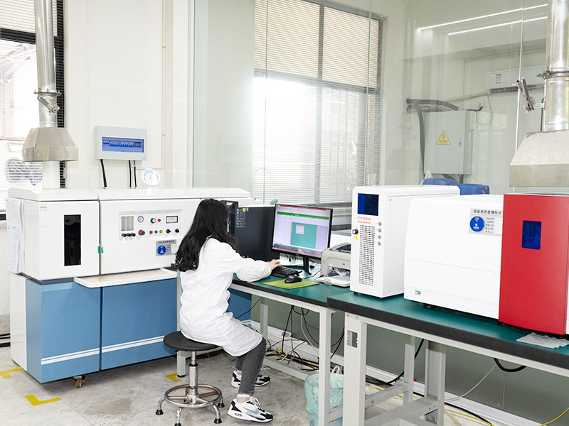 Sistem Pengukuran Presisi untuk Bahan Magnetik Permanen